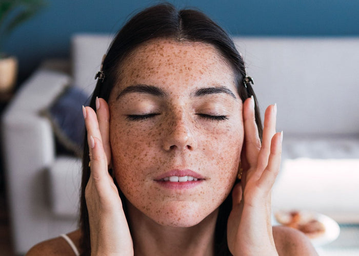 Soins du visage 101 : comment obtenir une peau éclatante à tout âge